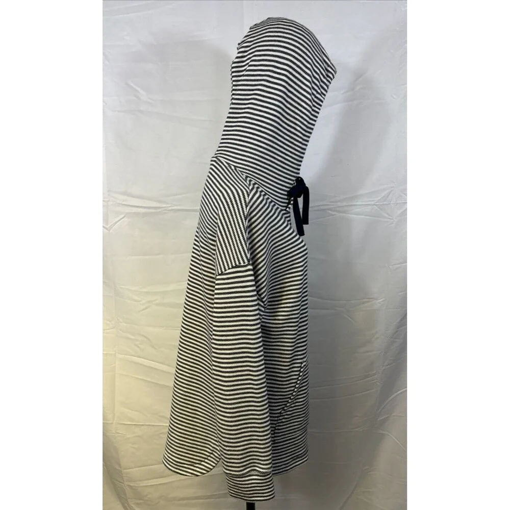 Women’s Striped Knit Hoodie Sweaters Size M Pullover Long Sleeve Casual Tie Neck